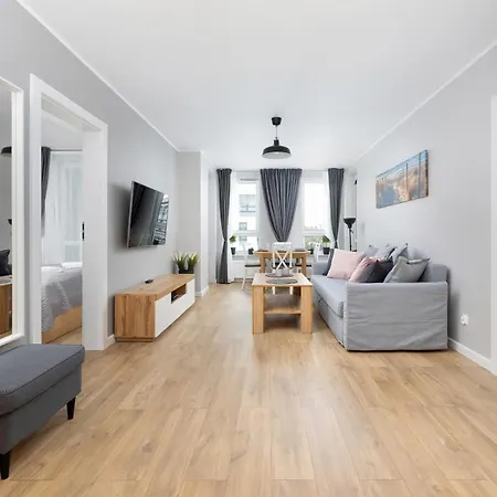 Apartamenty Platany Z Parkingiem By Noclegi Renters Kolobrzeg Exterior photo