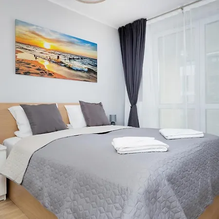 Apartamenty Platany Z Parkingiem By Noclegi Renters Kolobrzeg Exterior photo