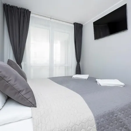 Apartamenty Platany Z Parkingiem By Noclegi Renters Kolobrzeg Exterior photo