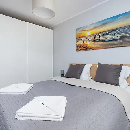 Apartamenty Platany Z Parkingiem By Noclegi Renters Kolobrzeg Exterior photo