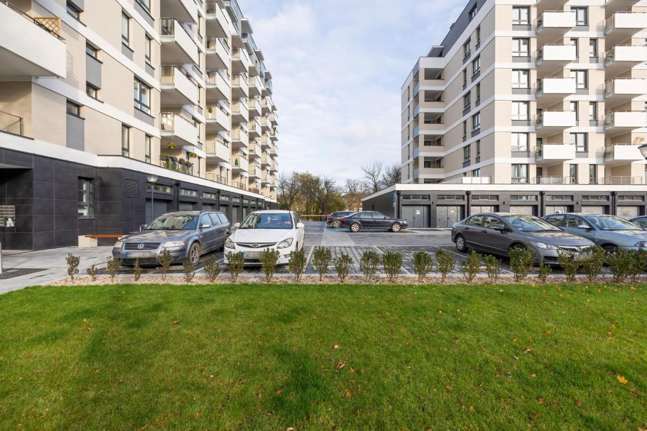 Platany Z Parkingiem By Renters Apartment *