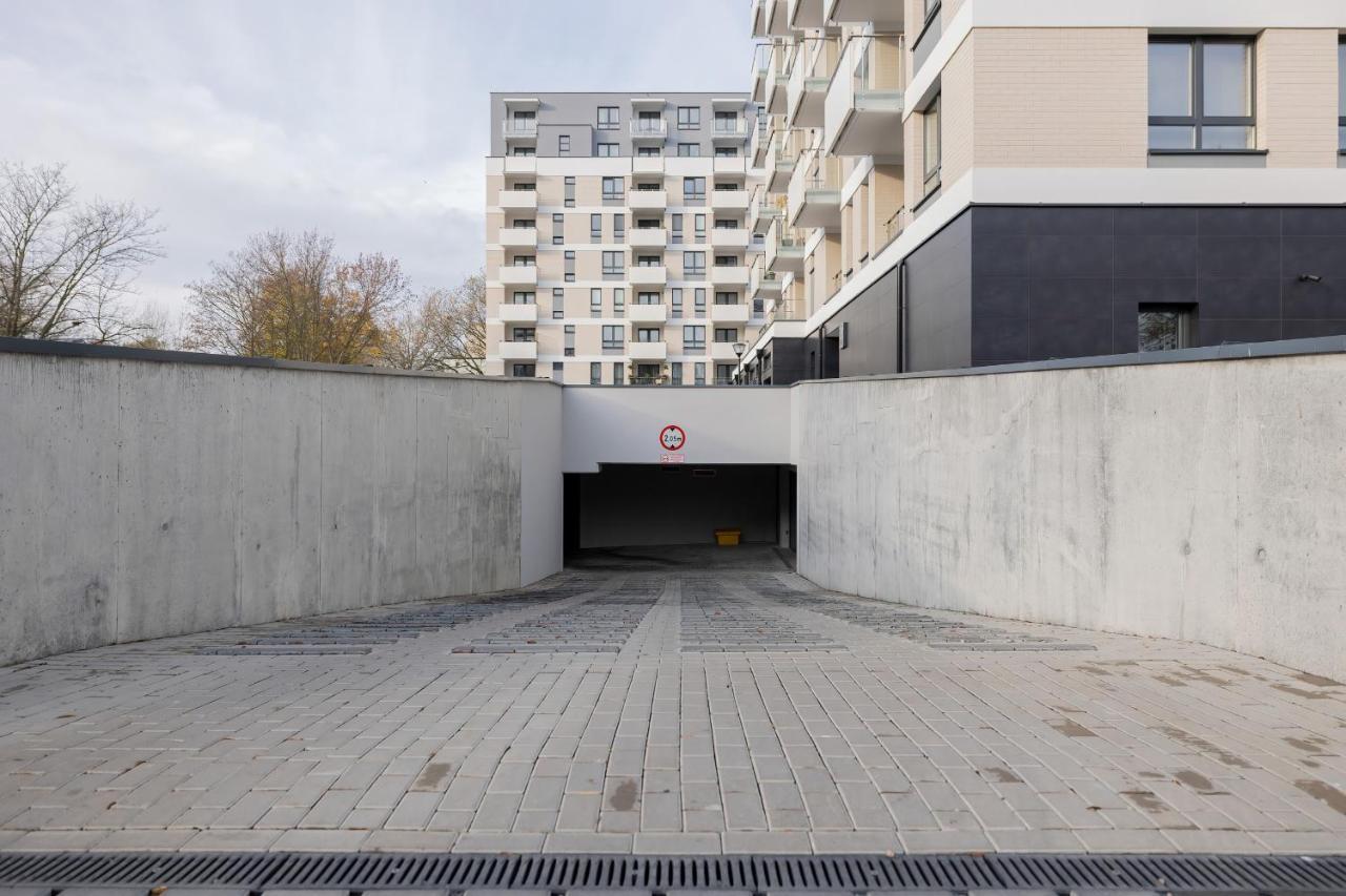 Platany Z Parkingiem By Renters Apartment *
