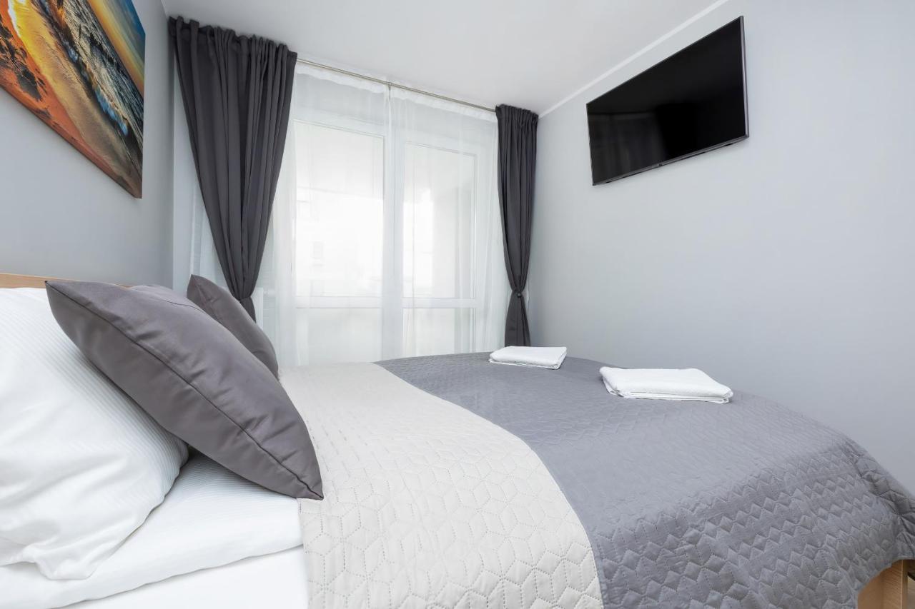 Apartment Platany Z Parkingiem By Renters Kolobrzeg
