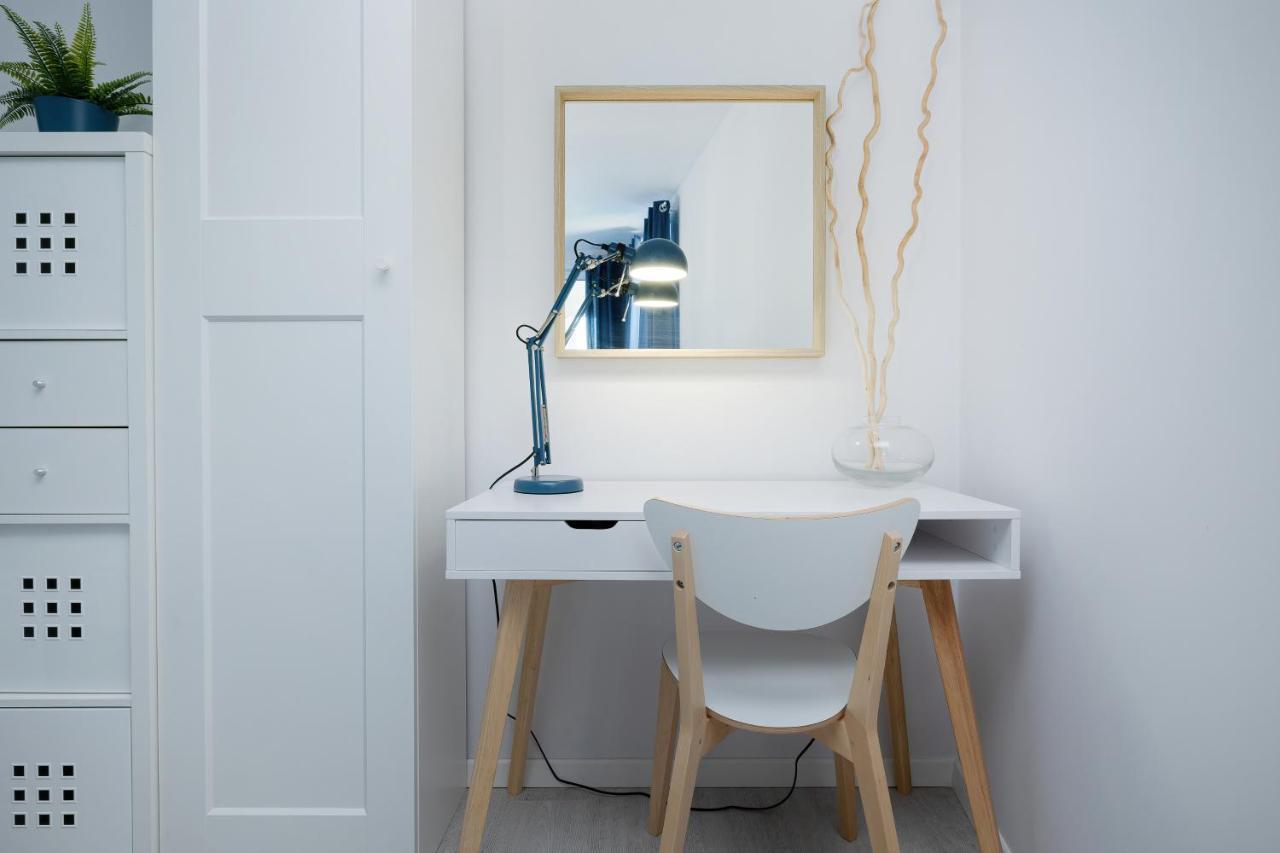 Platany Z Parkingiem By Renters Apartment *