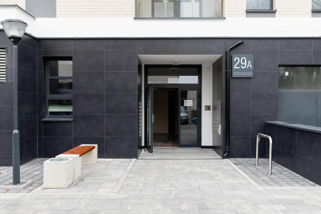 Platany Z Parkingiem By Renters Appartamento Kołobrzeg